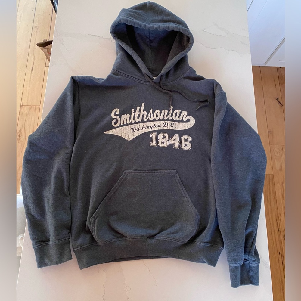 Smithsonian Museum Hoodie Sweatshirt